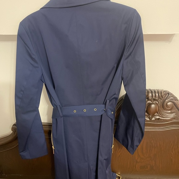 Michael kors navy blue rain coat - Picture 4 of 5